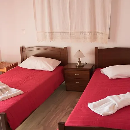 Eleni's House Guest house *